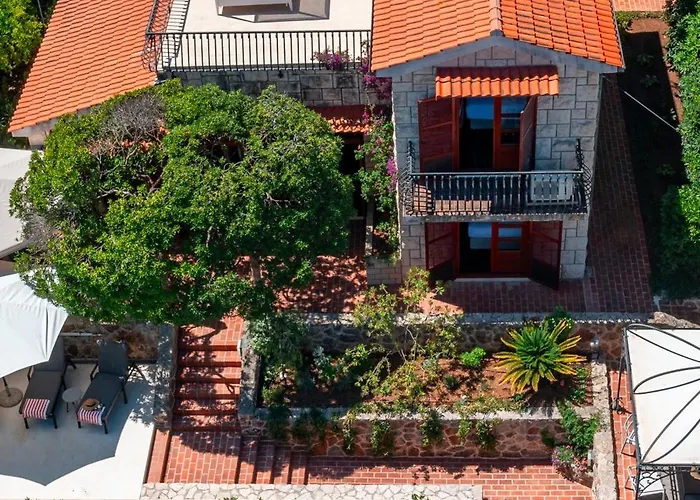 Gallus - Jelsa, Hvar *